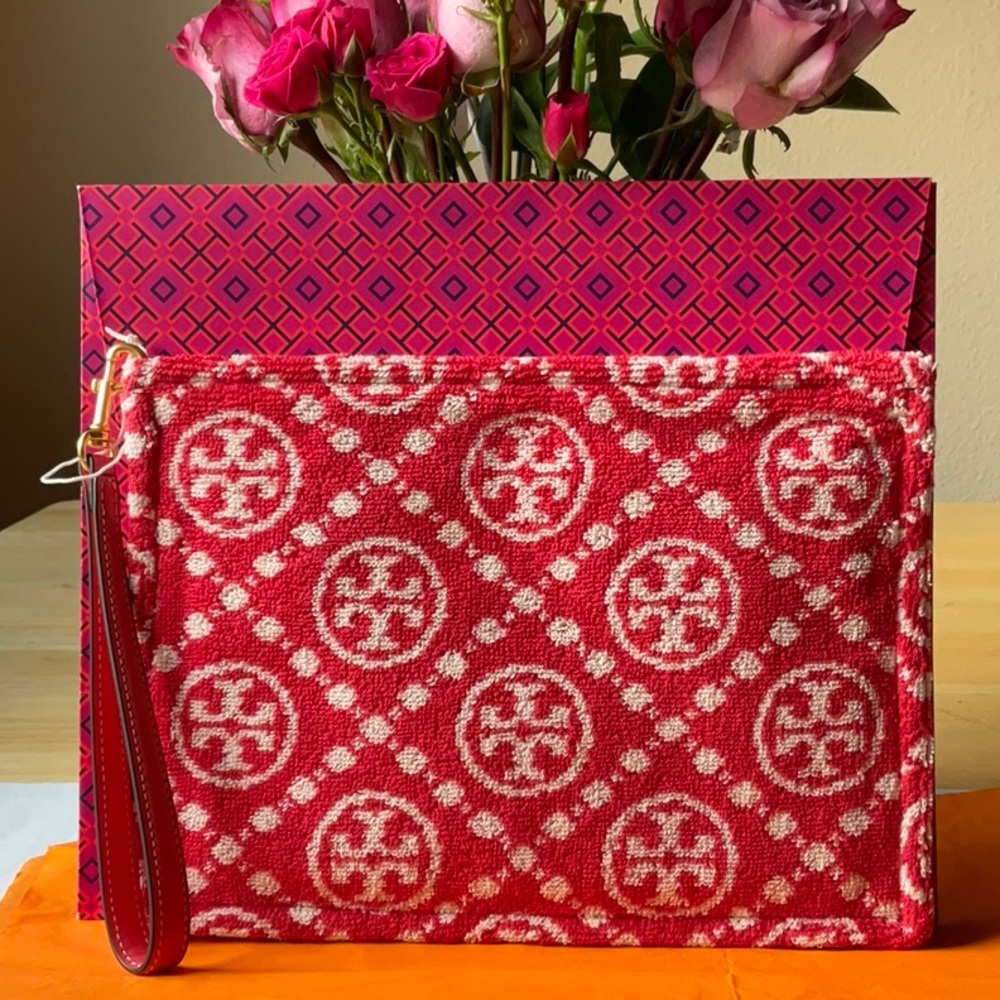 🍓 TORY BURCH T- MONOGRAM TERRY POUCH 🍓 NWT 🍓 - Picture 6 of 16